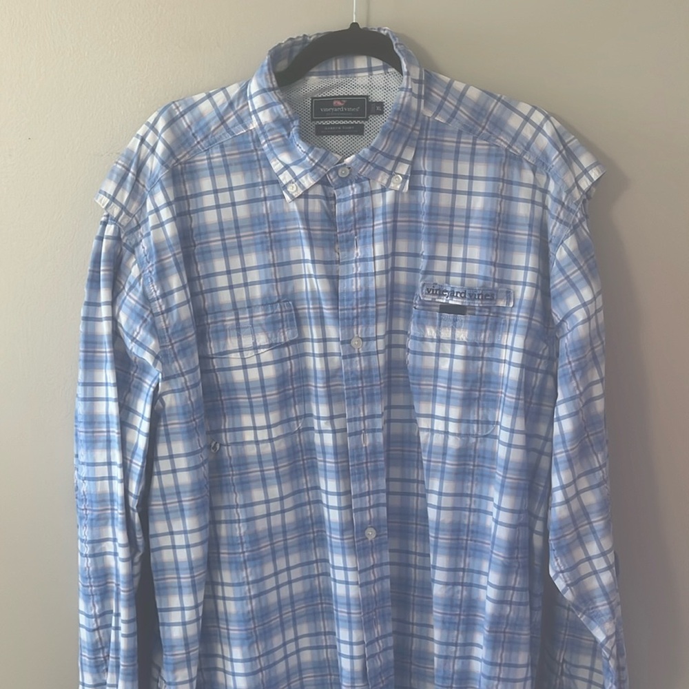 Vineyard Vines Men’s Harbor Shirt. Blue pattern. Size XL